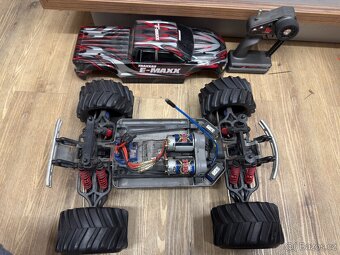 Traxxas E-Maxx 1:8 1gen - 2