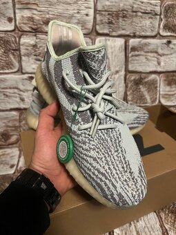Yeezy 350 blue tint - 2