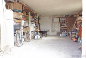 Prodej garáže 23 m2 s  vlastním pozemkem Dačice - 2