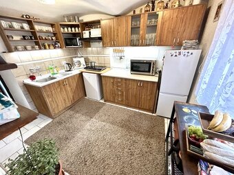 Chalupa se zahradou a garáží u města Chrast v obci Hlína - 2