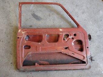 Fiat 126p Maluch dveře. - 2