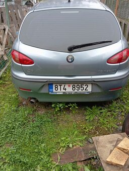 Alfa Romeo 147 - 2