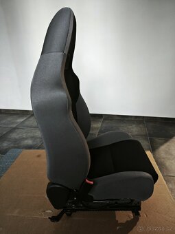 Řidičova sedačka Subaru Impreza WRX - 2