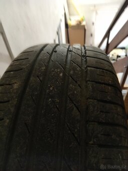 Pneu letní Nokian 4ks 215/55 R16 - 2