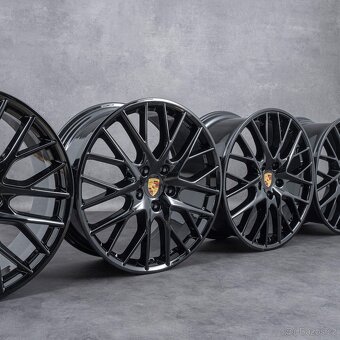 Prodám alu kola Porsche Panamera 971 G2 Sport R21 Black - 2