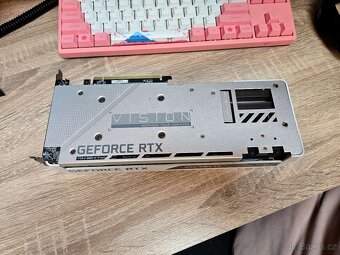 Gigabyte RTX 3070 VISION OC 8GB - 2