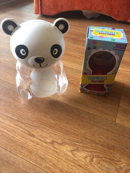 Velká pokladnička panda a podavač kulatých žvýkaček - 2