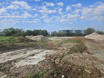 PRODEJ POZEMKU SE STAVEBNÍM POVOLENÍM HALY, Č. BUDĚJOVICE - 2