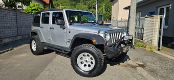 2012 Jeep Wrangler Unlimited Sport Sahara 3.6L V6 - 2