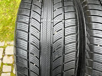 235 55 17 R17 celoroční pneumatiky Nankang - 2