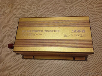 Měnič napětí Soluowill NP1200 - 2