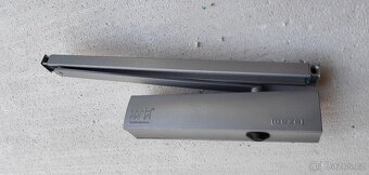 GEZE TS 5000 - zavírač dveří - 2