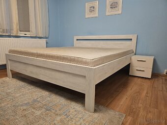 Manželská postel - 2