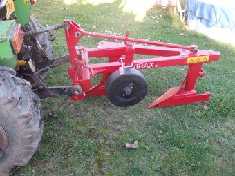 Dvouradličný pluh za malotraktor - 2