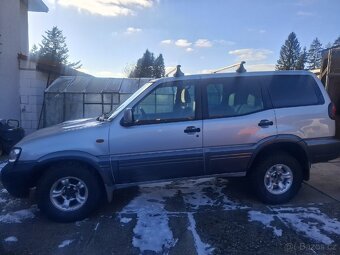 Nissan Terrano ll - 2