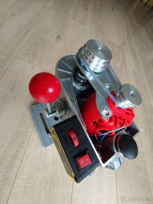 Mini sloupová vrtačka - 2