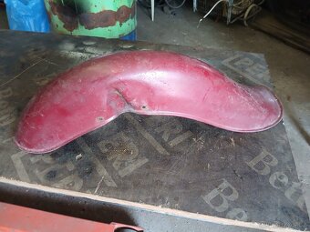 Blatník na Jawa 555 - 2