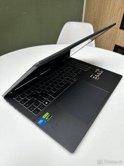 ASUS Vivobook 16 RTX 4050 Herní notebook, 144H - 2
