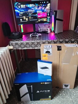 Ps5 Pro / Monitor/ Sluchátka - 2