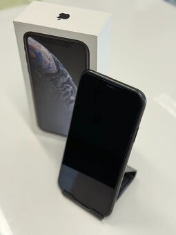 Apple iPhone XR 64 GB - 100% baterie - 2
