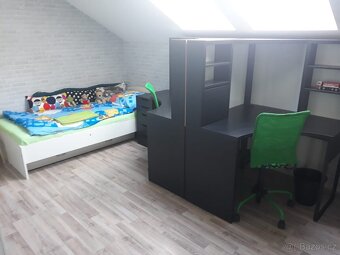 2x kancelářské stoly + 2x zásuvkový díl + policový díl IKEA - 2