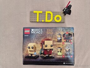 LEGO 40630 Frodo™ a Glum - 2
