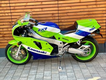 Kawasaki ZXR750 H2 - 2