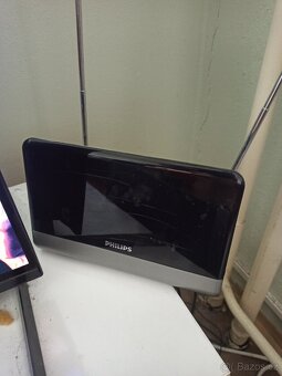 55" Sony Bravia OLED XR-55A83K + antena Philips a TV stolek - 2