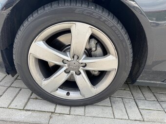 Audi a6 3.0 180kw automat po rozvodech - 2