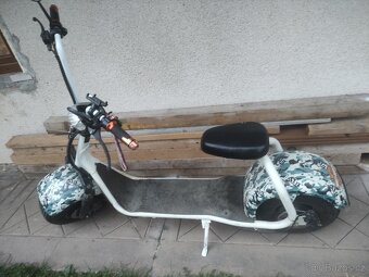 Prodám Elektrokoloběžku chopper zamluveno do 4.července - 2