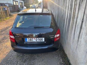 Škoda fabia 1.6TDI 55kw climatronic tempomat el.okna,najeto - 2