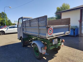 Multicar M 22 na značkách  Veteránská testace. - 2