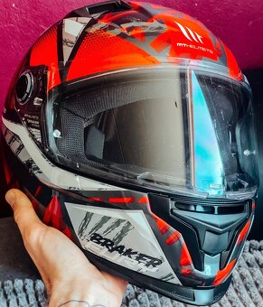 Přilba MT helmets breaker SV - 2