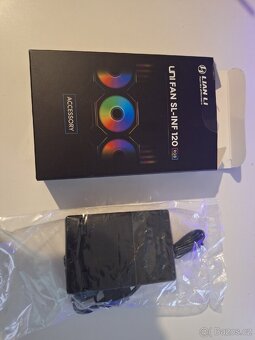 Prodám Lian Li fan SL-INF 120 accesory pack - 2