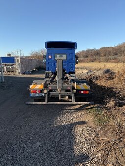 DAF LF 45.220 – nosič kontejneru - 2