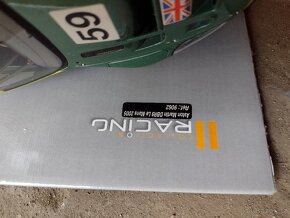 Model Aston Martin DBR9 - 2