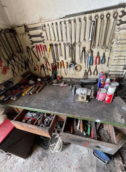 Extrémně masivní dílenský ponk se svěrákem - 2