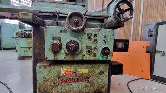 Bruska na plocho Podhajský - 2