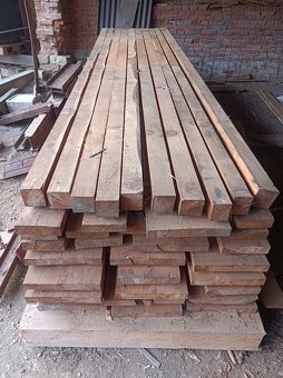 Modřínové fošny a trámy - 2