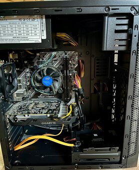 Herní PC + Monitor 144hz – GTX 1650, i3-10gen 1TB SSD - 2