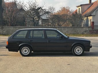 BMW 318i E30 - 2