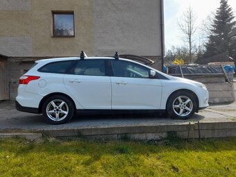 Ford focus kombi 2013 1.6 benzín - 2