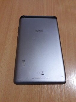 Huawei BG02 W09 tablet seka se - 2