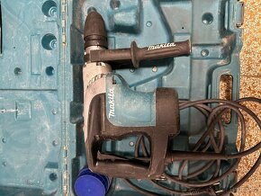 Prodam MAKITA HR 4002 - 2