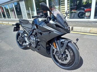 Suzuki GSX-8R nová - 2
