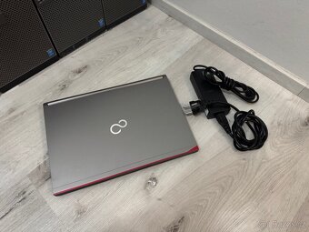 Fujitsu LifeBook E736 – i7 | 8GB RAM | 256GB SSD | W11 - 2