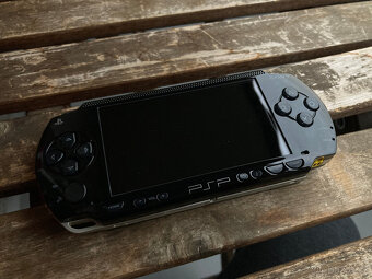 PSP černé - 2
