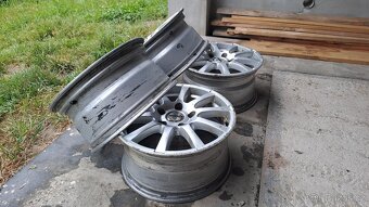 Elektronová kola RONAL - BMW 5x120 střed 72,5 (16") - 2