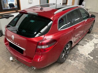 Renault Laguna III 2.0dCi 150PS 4Control - Panorama tažné - 2