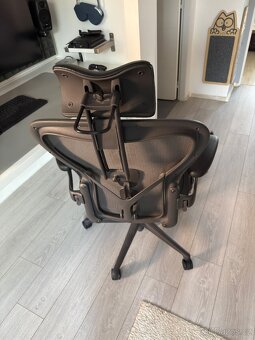 Herman Miller AERON - C - 2